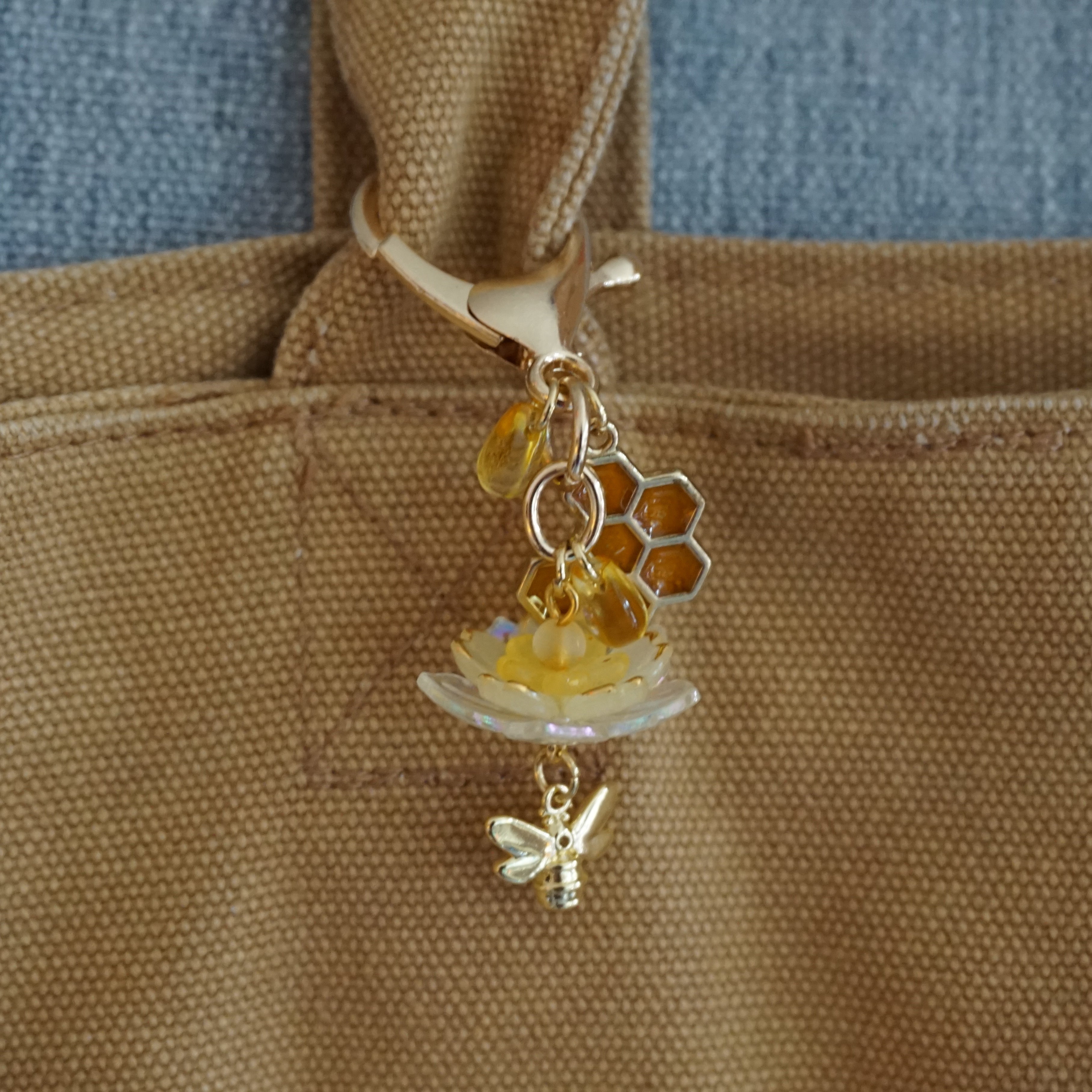 Nectar (Bag Charm) (As Is)