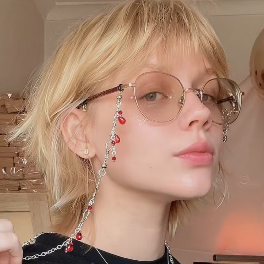 (PRE ORDER) Fleeing the Iron Thorns (Silver Only)