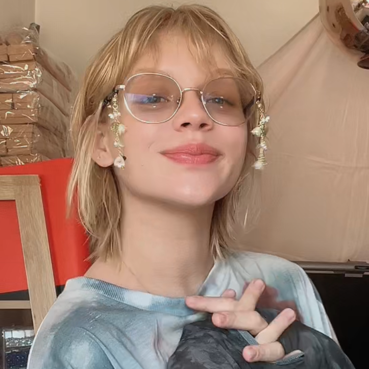 (PRE ORDER) Lily of the Valley Dainty Chain